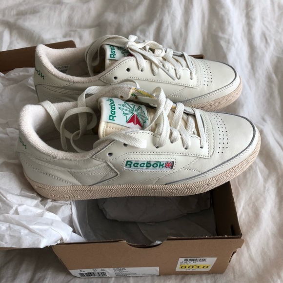 Reebok | Shoes | Womens Club C Classic 
